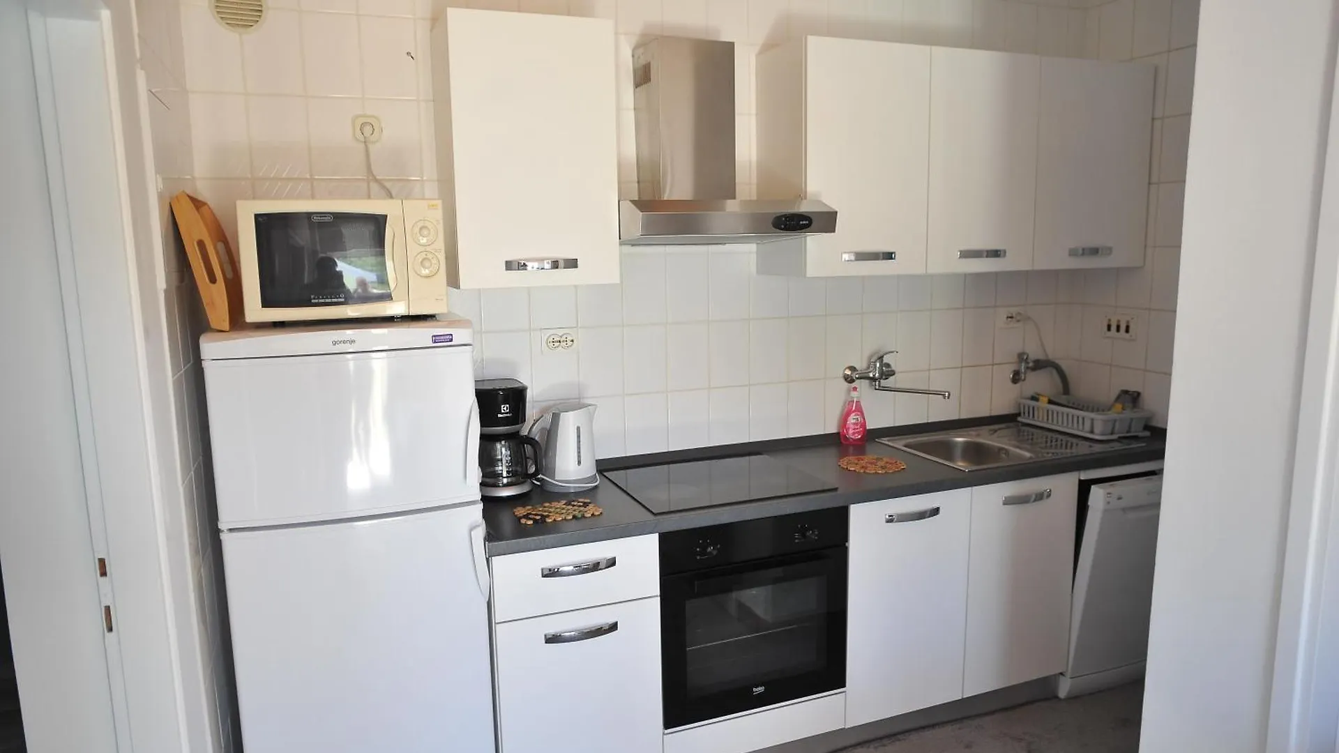 Apartments Care Donji Okrug  Croatia